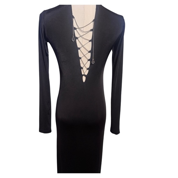 Stunning Black Sheer Panel Evening Gown – Preowned - Picture 5 of 5